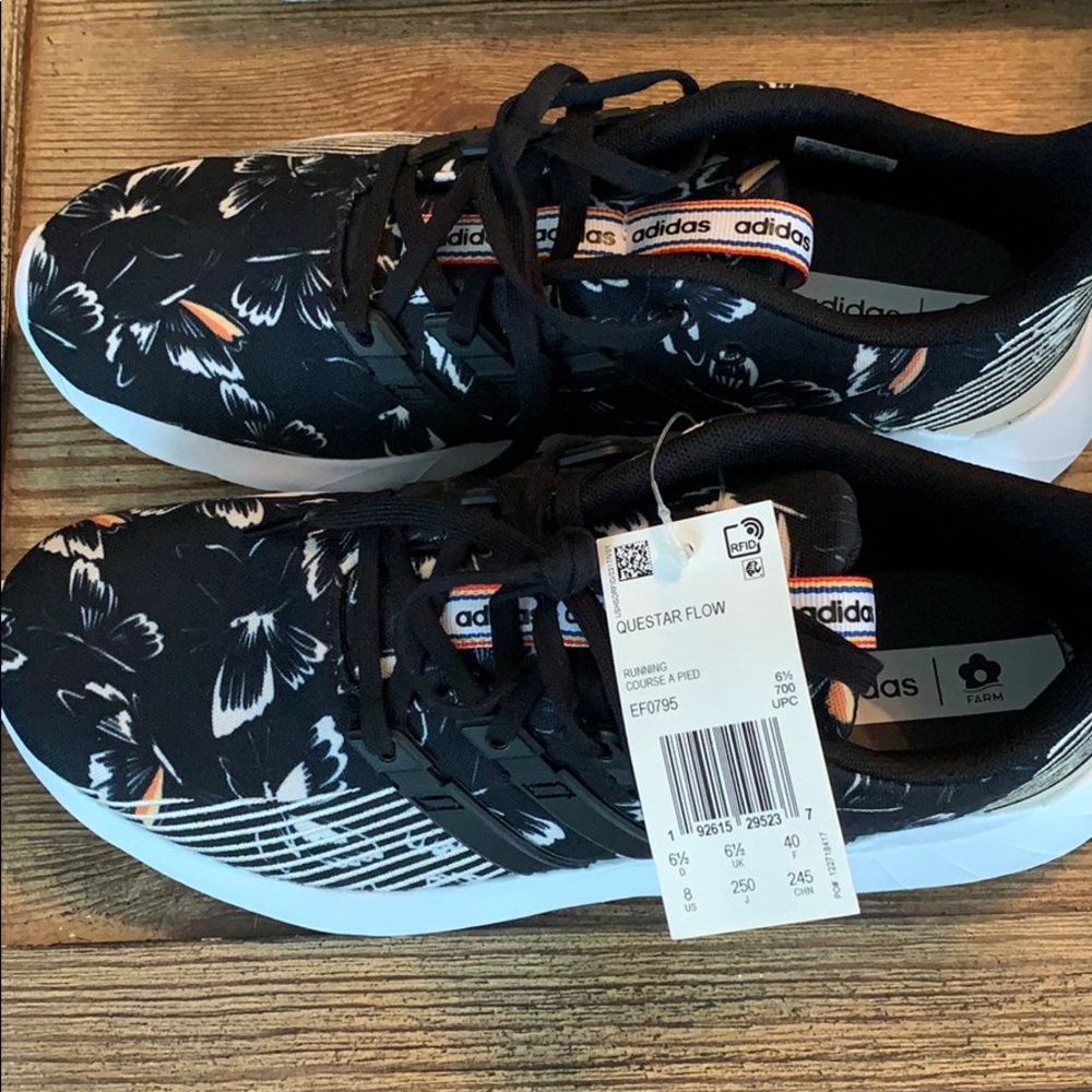 Women‘s Questar Flow Size 8